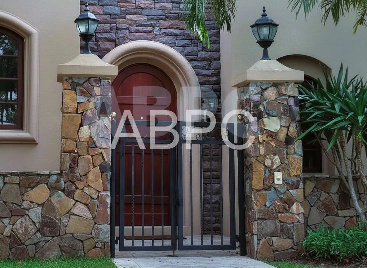 3 Bed 3 Bath Pool Villa In East Pattaya photo 3