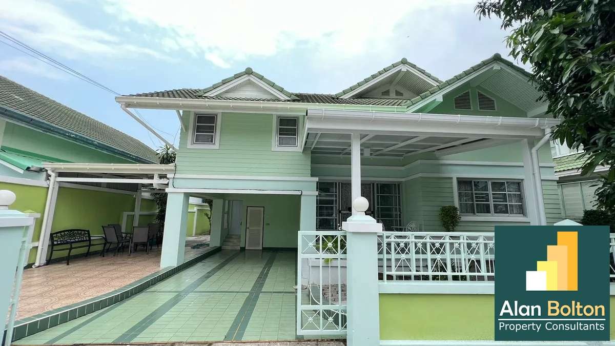 4 Bedrooms 3 Bathrooms in Naklua