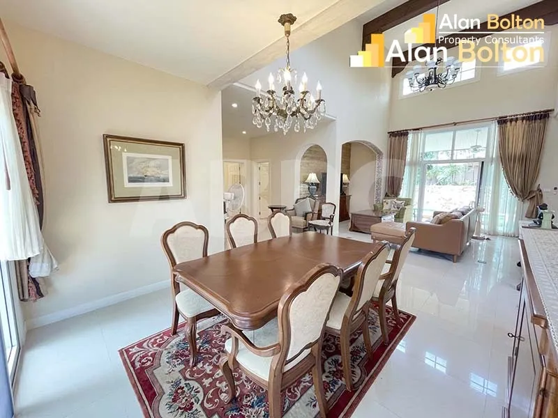 3 Bed 4 Bath Pool Villa In East Pattaya photo 17