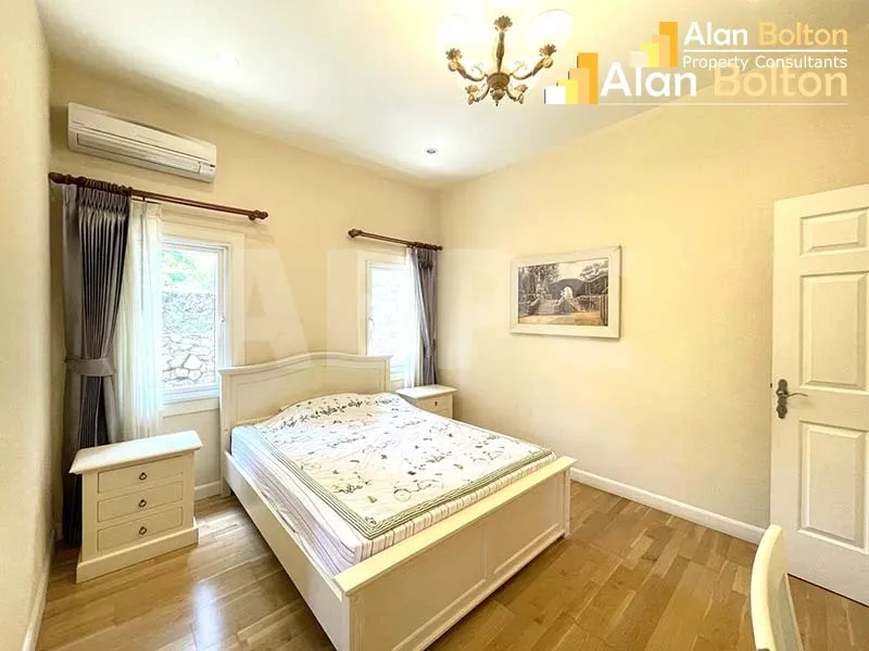 3 Bed 4 Bath Pool Villa In East Pattaya photo 7