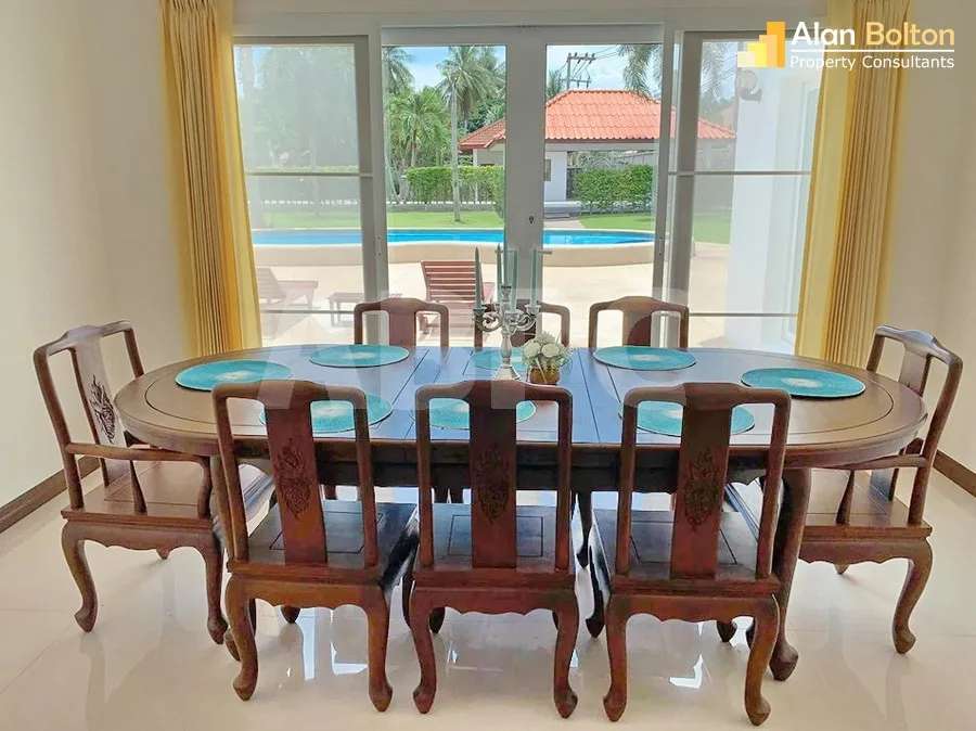 Massive Land with a 5 Bed House For Sale or Rent photo 15
