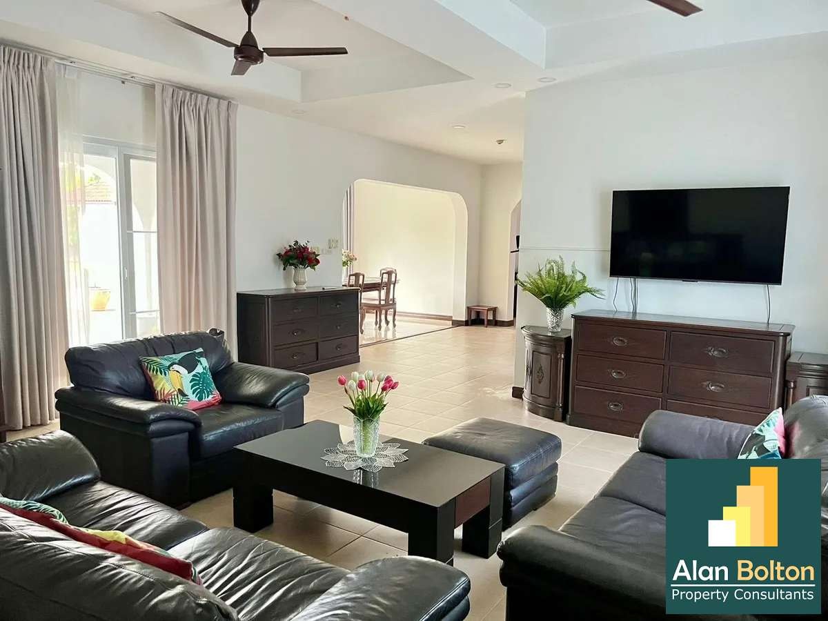 Massive Land with a 5 Bed House For Sale or Rent photo 18