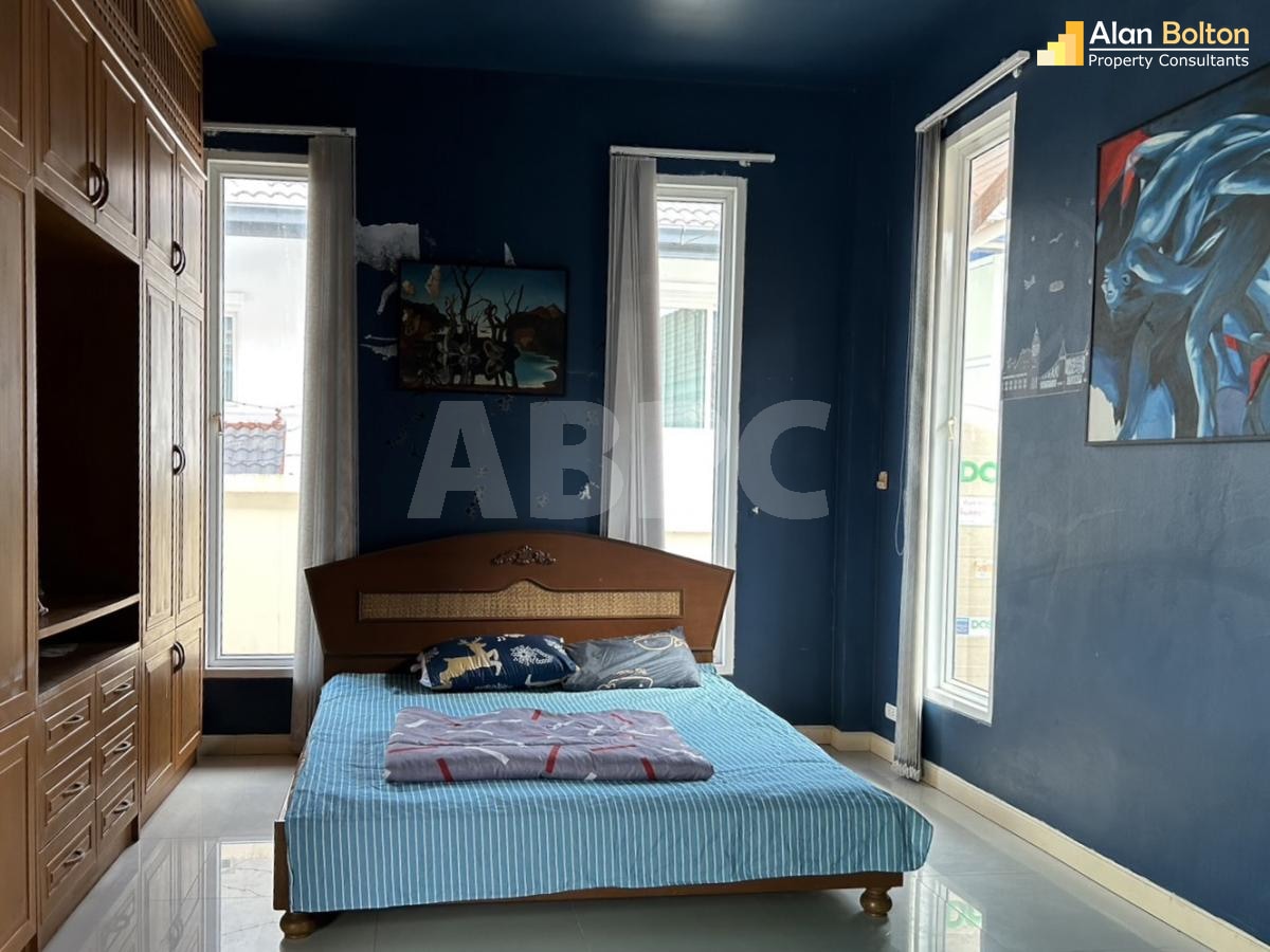 3 Bed 4 Bath in East Pattaya HR2797 photo 6