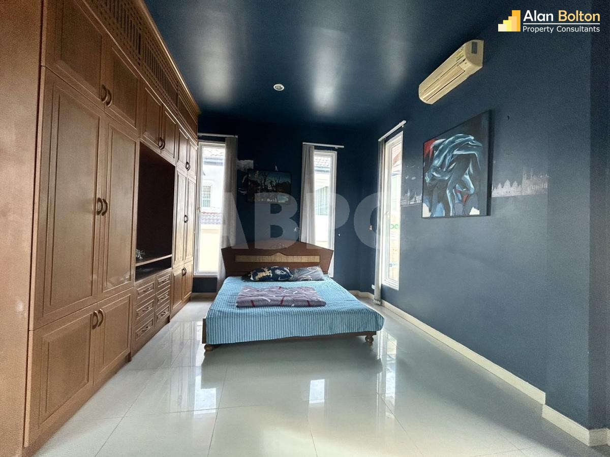 3 Bed 4 Bath in East Pattaya HR2797 photo 7