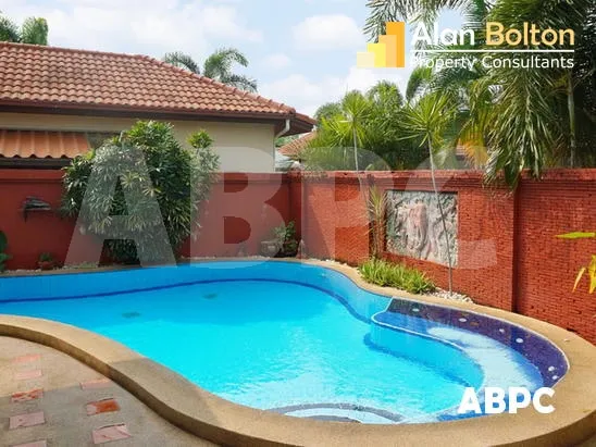 2 Bed 3 Bath in East Pattaya HR2800 photo 6
