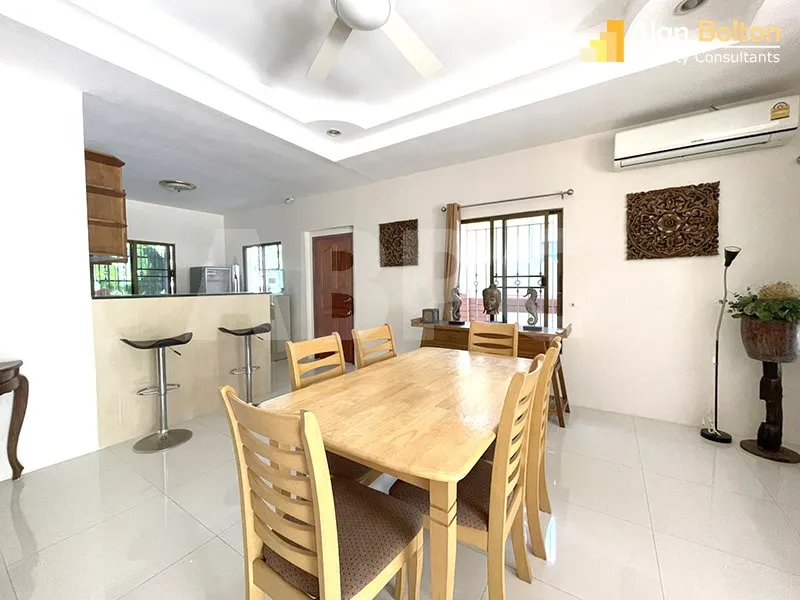 3 Bed 2 Bath House In North Pattaya photo 5