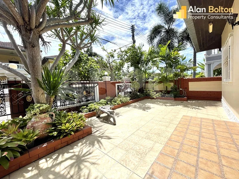 3 Bed 2 Bath House In North Pattaya photo 6