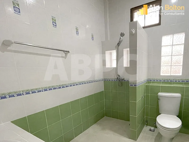 3 Bed 3 Bath in East Pattaya HR2815 photo 13
