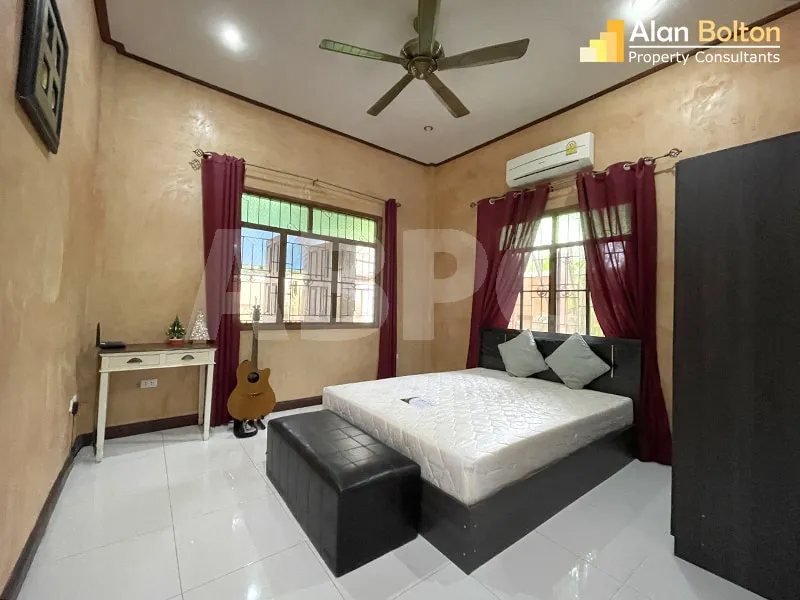 3 Bed 3 Bath in East Pattaya HR2815 photo 9