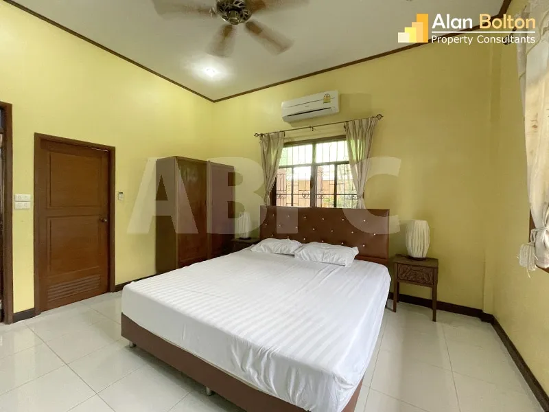3 Bed 3 Bath in East Pattaya HR2815 photo 10