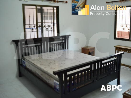 5 Bed 4 Bath House In Central Pattaya photo 4