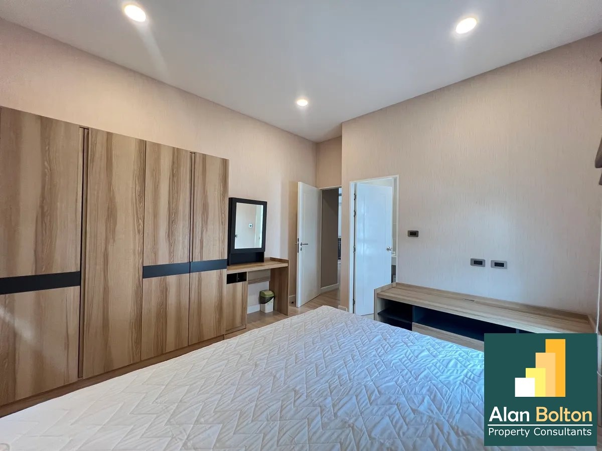 Patta Prime for sale and rent 3 Bedrooms 4 Bathrooms in East Pattaya photo 18