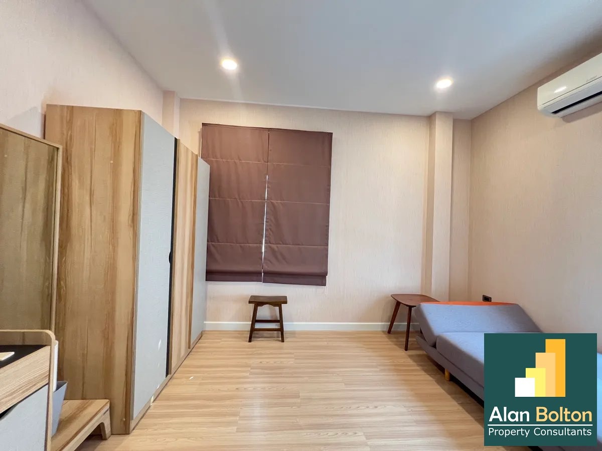 Patta Prime for sale and rent 3 Bedrooms 4 Bathrooms in East Pattaya photo 10