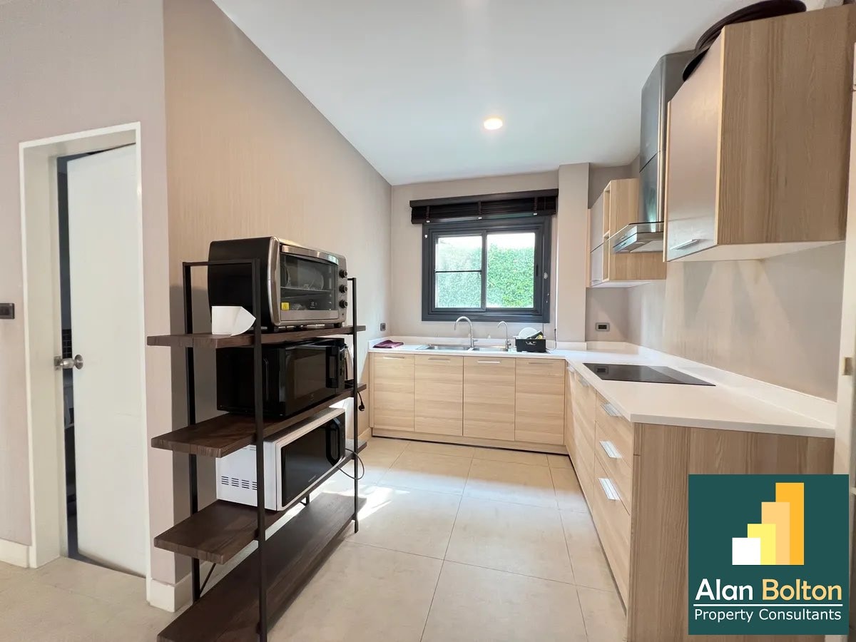 Patta Prime for sale and rent 3 Bedrooms 4 Bathrooms in East Pattaya photo 20