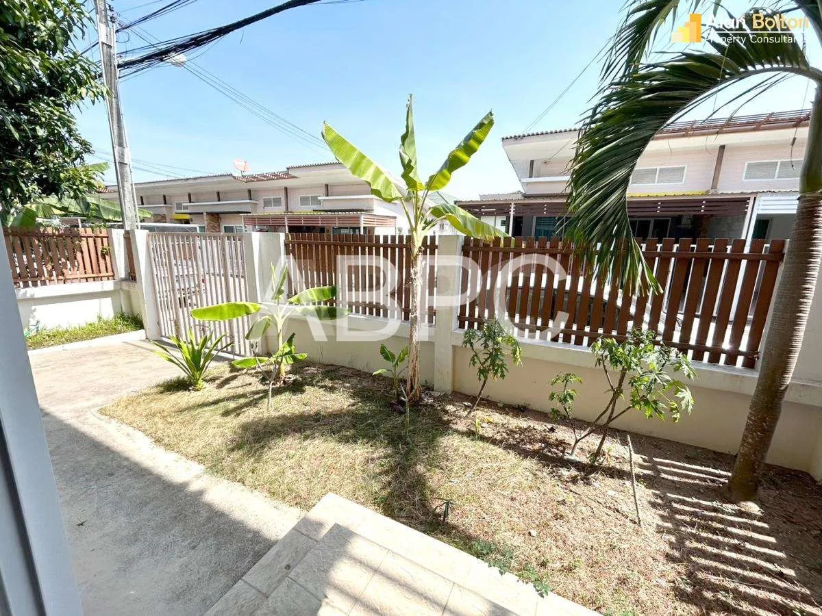 2 Bed 2 Bath in East Pattaya HR2937 photo 2