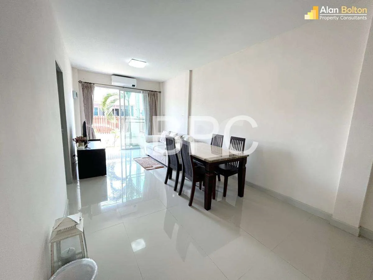 2 Bed 2 Bath in East Pattaya HR2937 photo 4