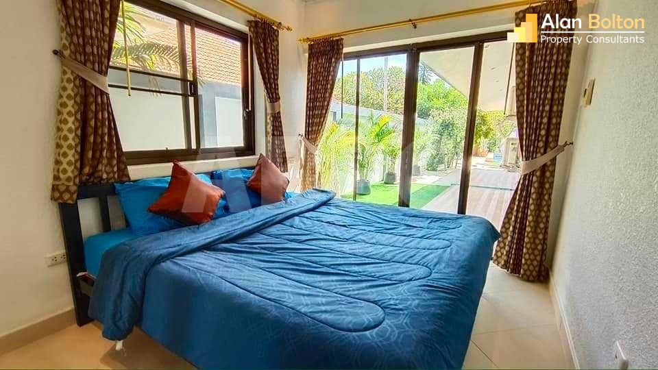 4 Bed Pool Villa in Jomtien photo 19
