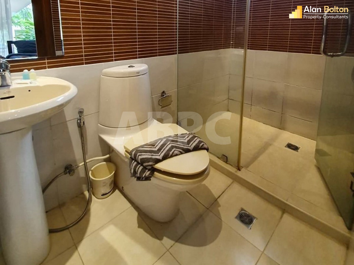 4 Bed Pool Villa in Jomtien photo 11