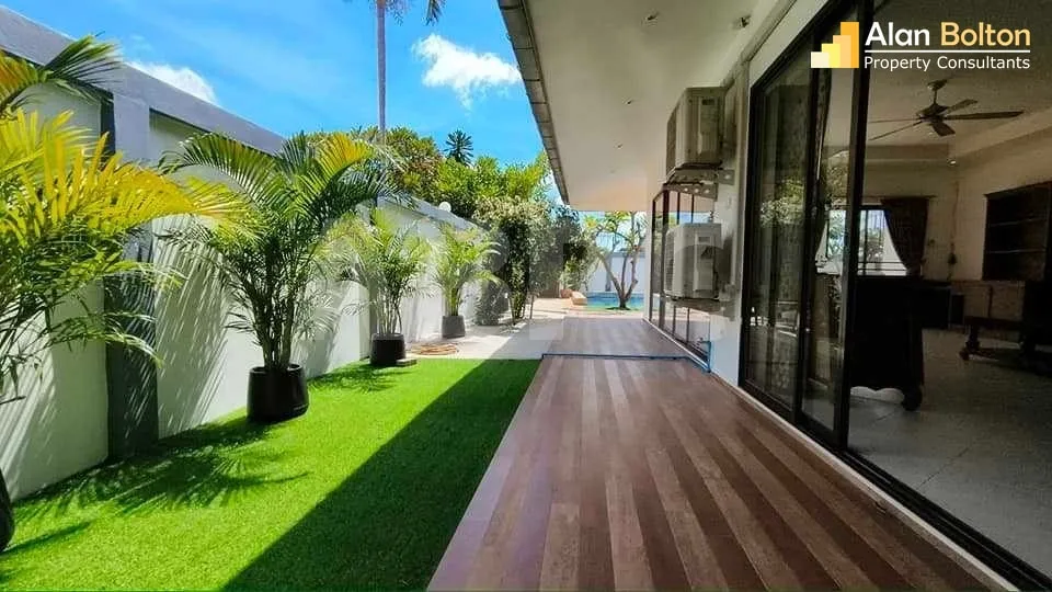 4 Bed Pool Villa in Jomtien photo 19