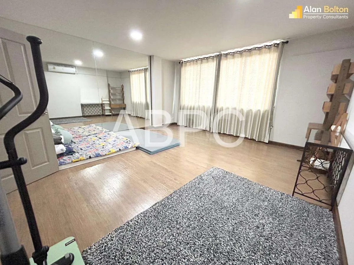 3 Bed 3 Bath in East Pattaya HR2958 photo 6