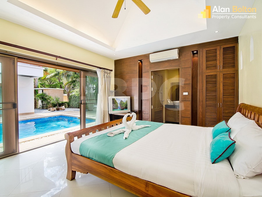 5 Bed 4 Bath in Jomtien HR2967 photo 4