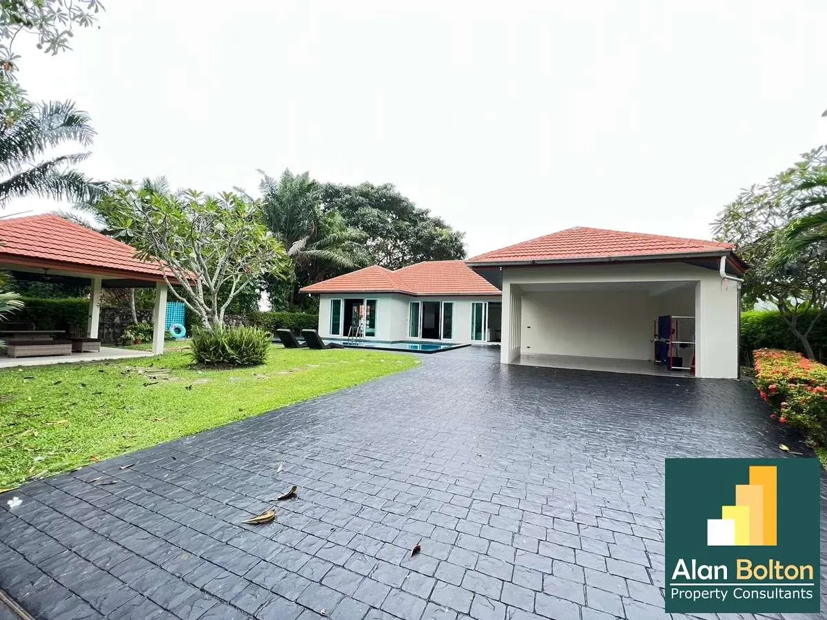 House Pool Villa for rent 4 Bed 5 Bath Pool Villa in Mapprachan photo 2