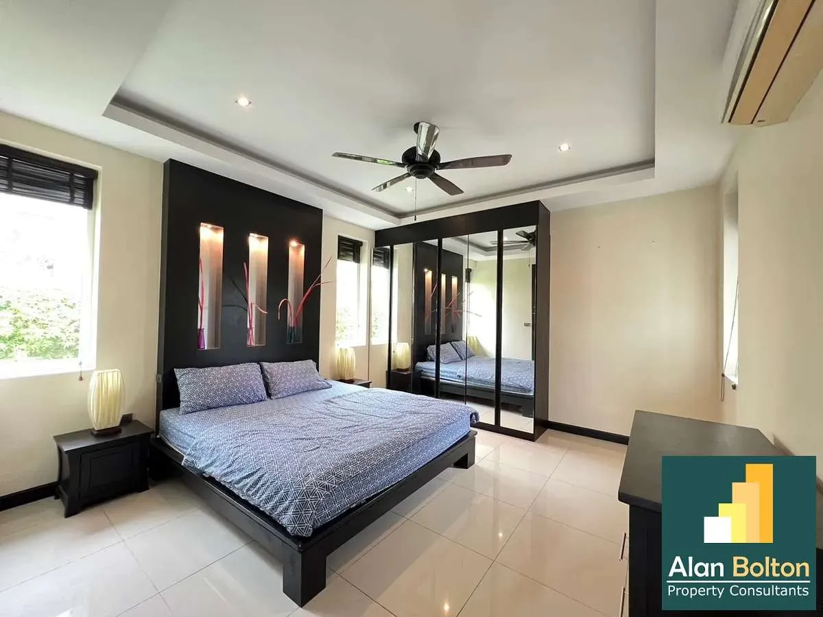 House Pool Villa for rent 4 Bed 5 Bath Pool Villa in Mapprachan photo 4