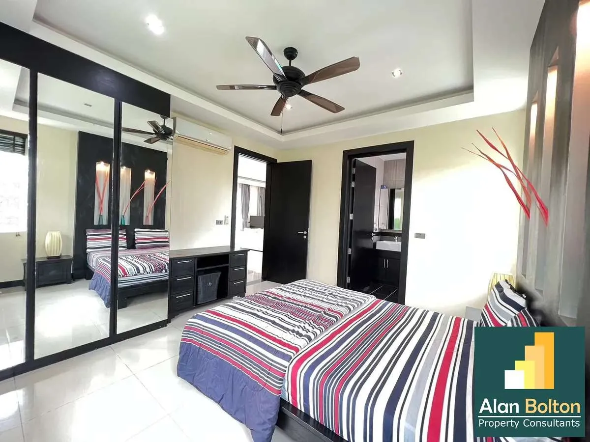 House Pool Villa for rent 4 Bed 5 Bath Pool Villa in Mapprachan photo 6