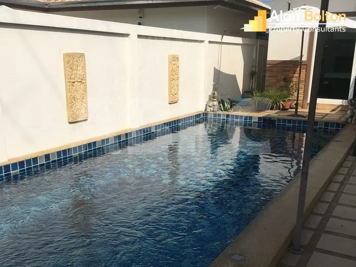 3 Bed 2 Bath in East Pattaya HR2986