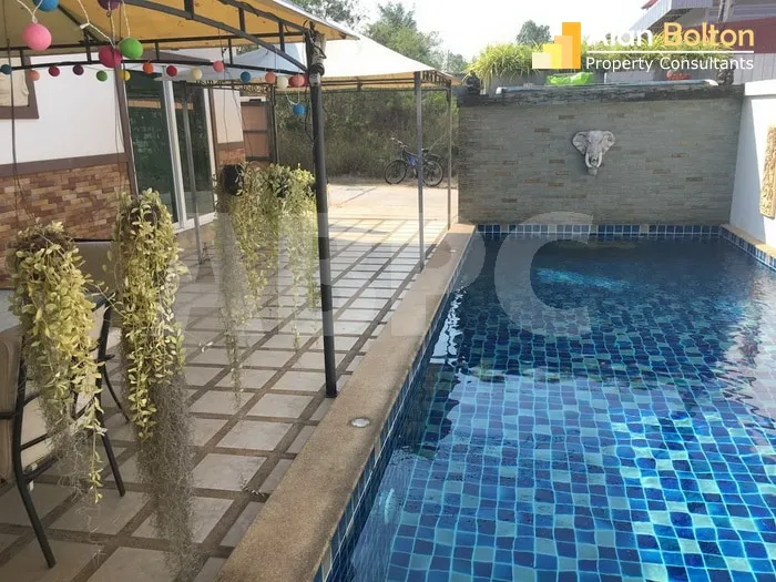 3 Bed 2 Bath in East Pattaya HR2986 photo 8