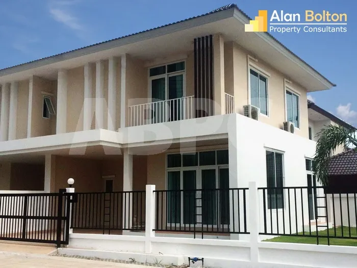 3 Bed 3 Bath in East Pattaya HR2990