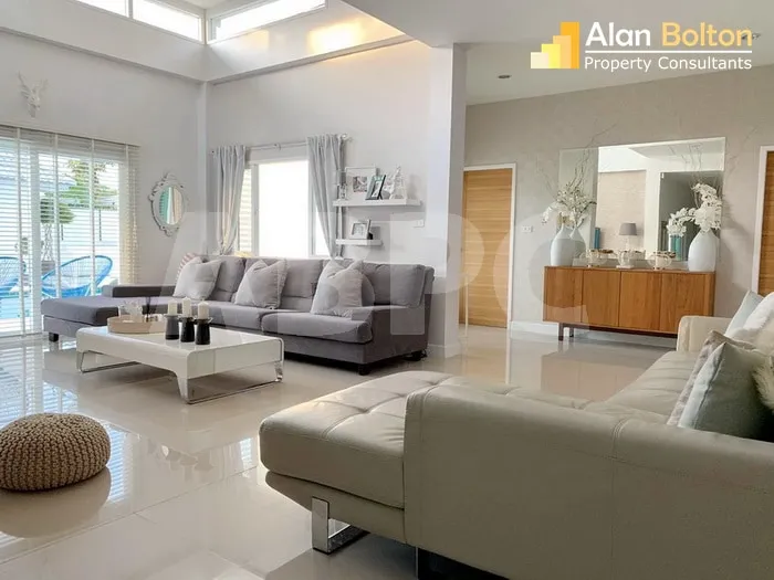 4 Bed 4 Bath in East Pattaya HR3001 photo 6