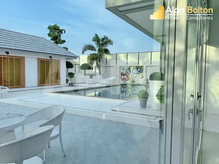 4 Bed 4 Bath in East Pattaya HR3001 photo 10