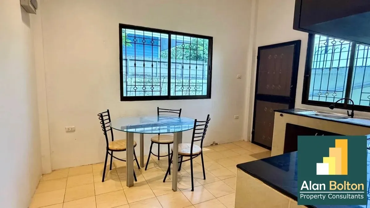 House for rent 3 Bedrooms 2 Bathrooms in East Pattaya photo 9
