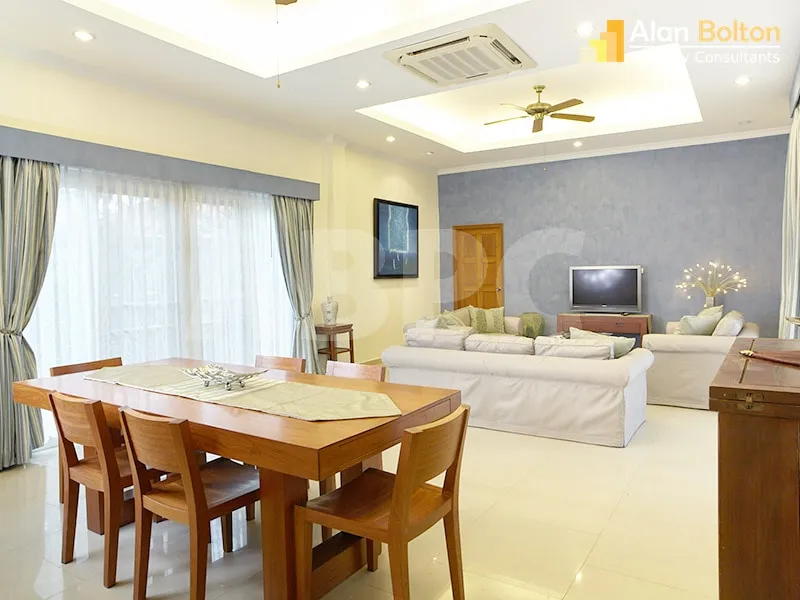 4 Bed 4 Bath Pool Villa In Huay Yai photo 3