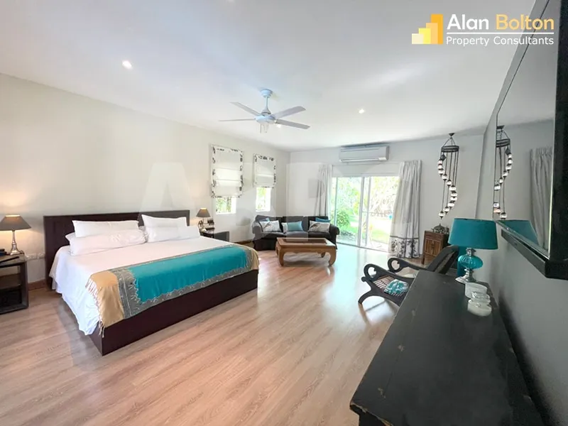 4 Bed 6 Bath in East Pattaya HR3023 photo 9