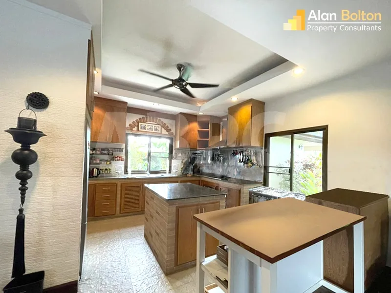 4 Bed 6 Bath in East Pattaya HR3023 photo 10