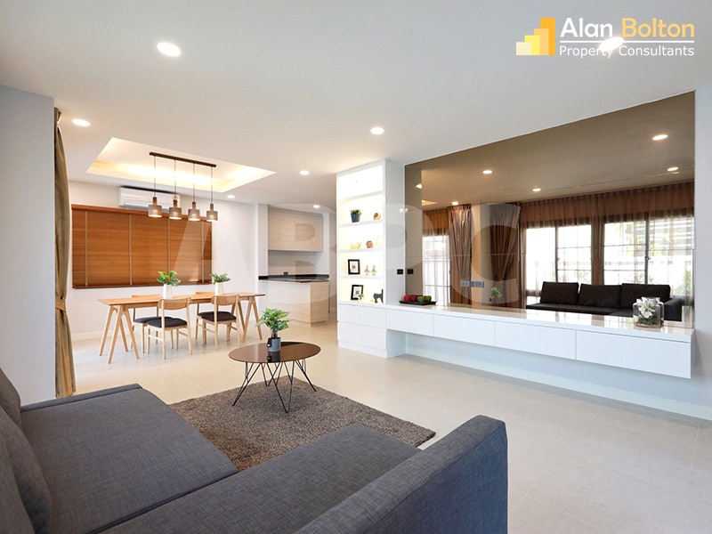 3 Bed 4 Bath in East Pattaya HR3028 photo 7
