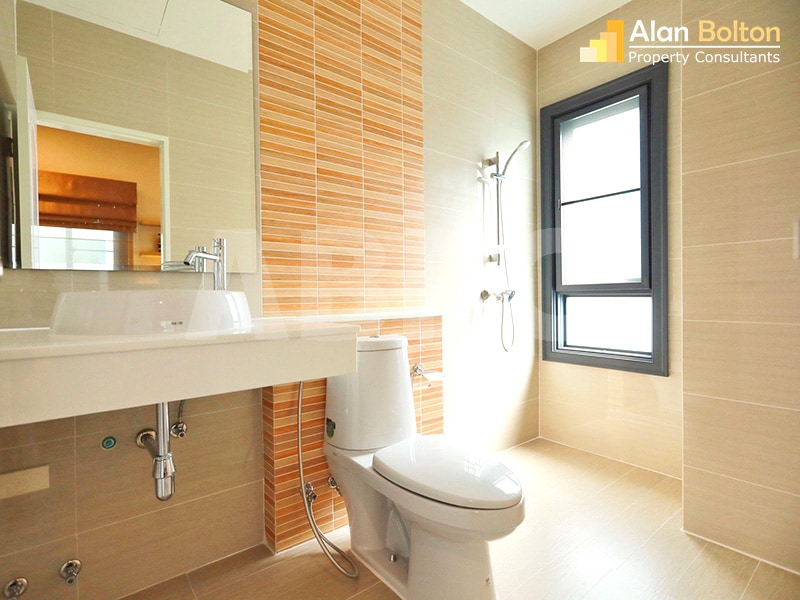 3 Bed 4 Bath in East Pattaya HR3028 photo 4