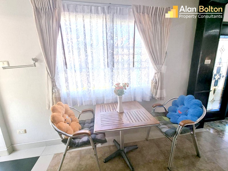 3 Bed 2 Bath in East Pattaya HR2958 photo 8
