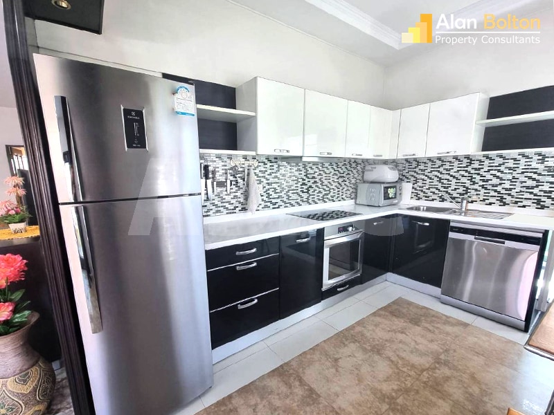 3 Bed 2 Bath in East Pattaya HR2958 photo 7