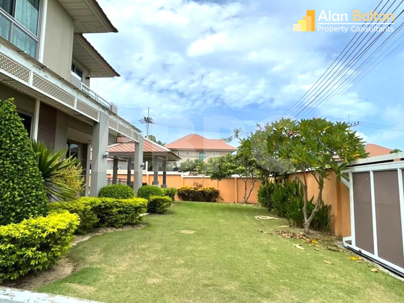 4 Bed 3 Bath in East Pattaya HR3033 photo 3