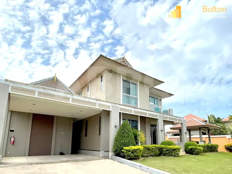 4 Bed 3 Bath in East Pattaya HR3033