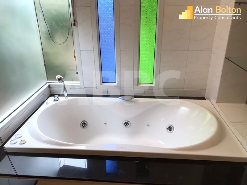 4 Bed 4 Bath in East Pattaya HR3034 photo 10