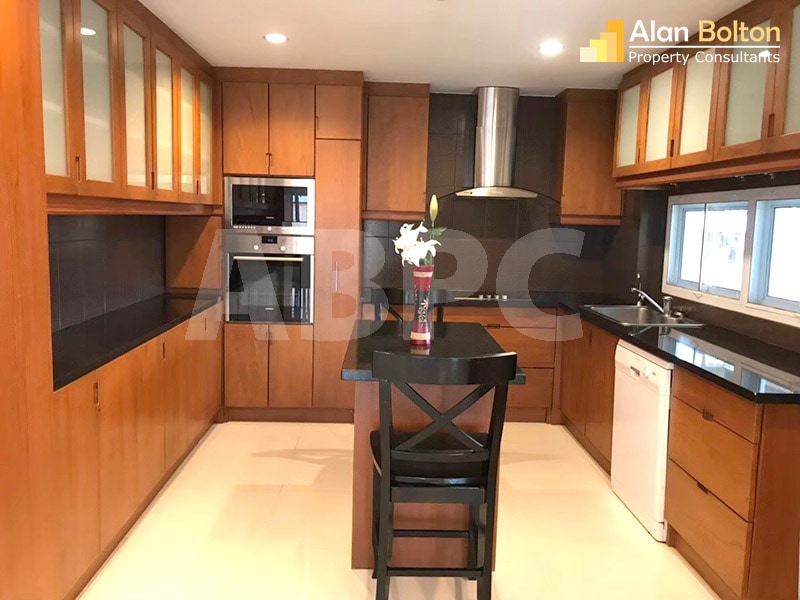 4 Bed 4 Bath in East Pattaya HR3034 photo 5