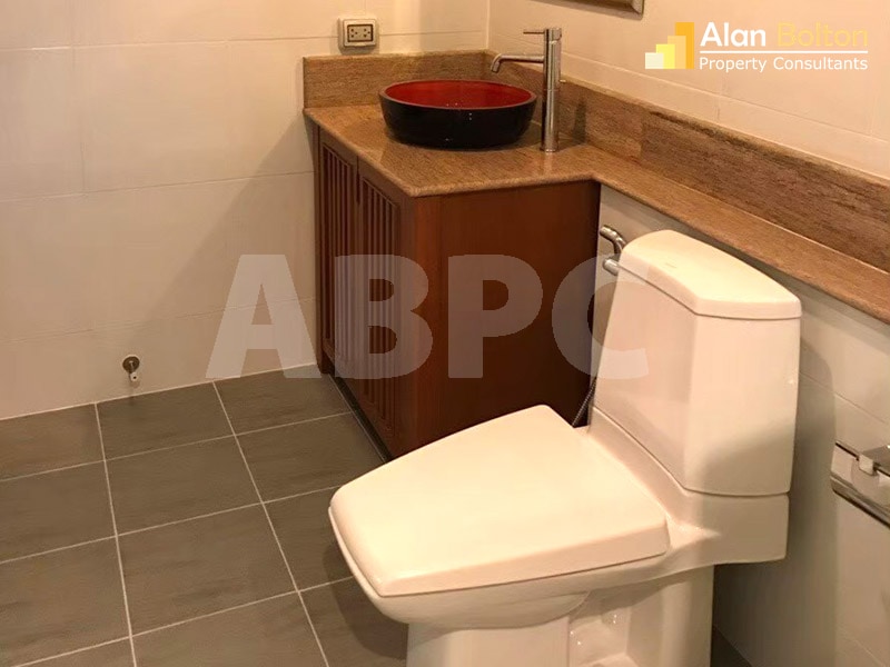 4 Bed 4 Bath in East Pattaya HR3034 photo 11