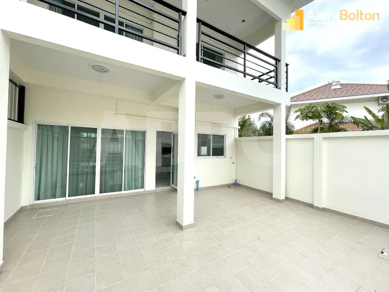 3 Bed 3 Bath in East Pattaya HR3035 photo 11