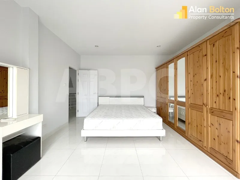 3 Bed 3 Bath in East Pattaya HR3035 photo 5