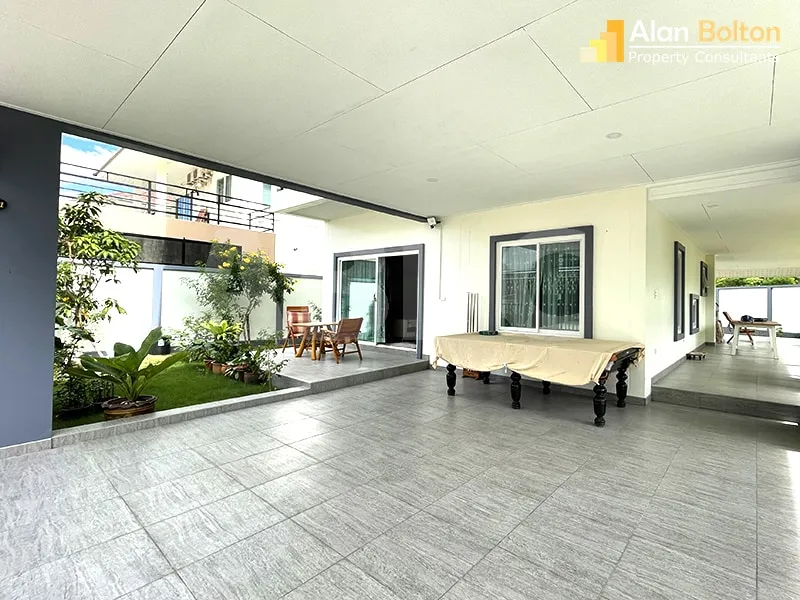 3 Bed 3 Bath in East Pattaya HR3036 photo 12