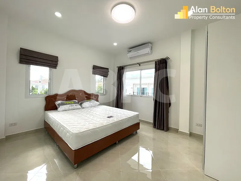 3 Bed 3 Bath in East Pattaya HR3036 photo 6